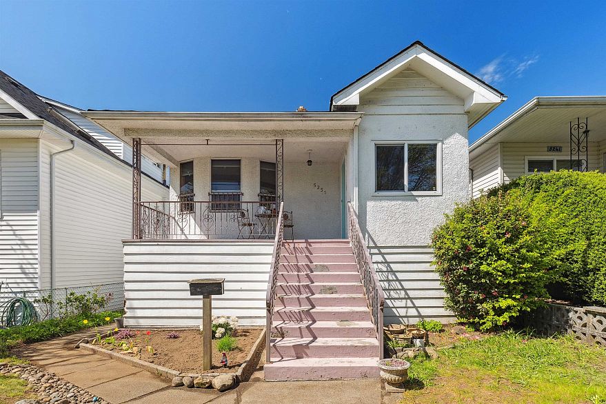5251 WINDSOR STREET, Vancouver BC V5W 3H7