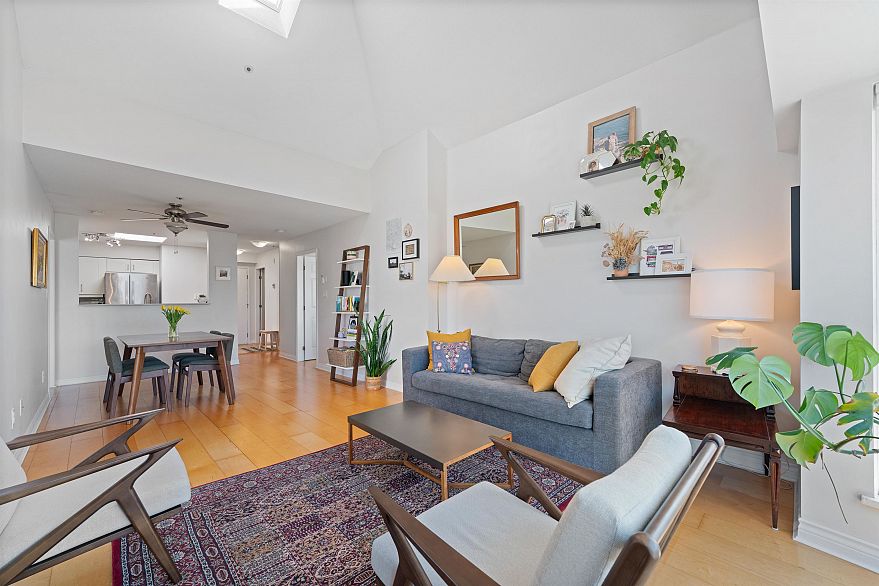 407 3480 MAIN STREET, Vancouver BC V5V 3N2