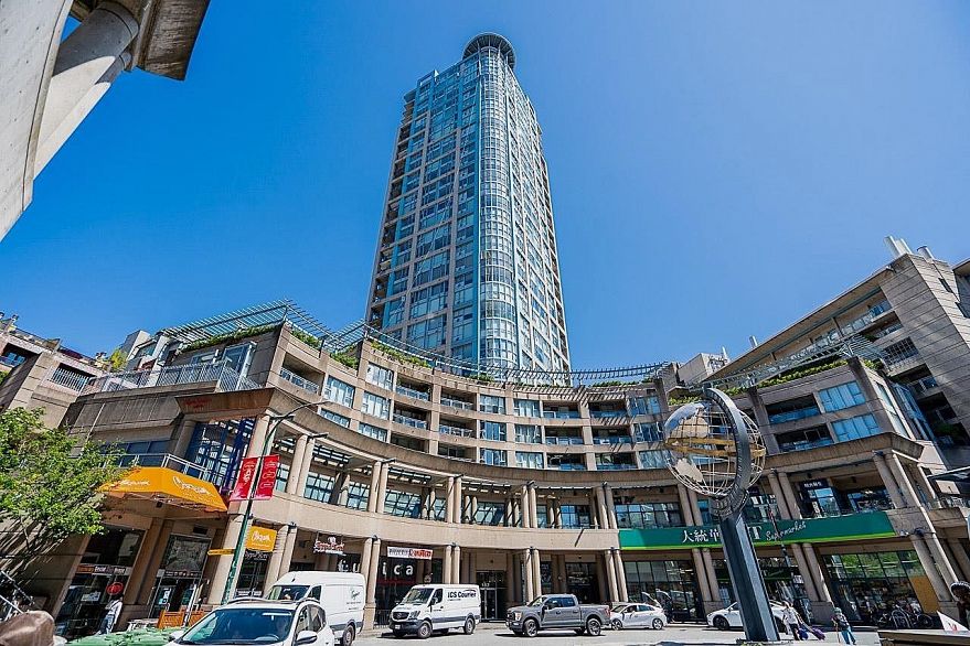 2203 183 KEEFER PLACE, Vancouver BC V6B 6B9