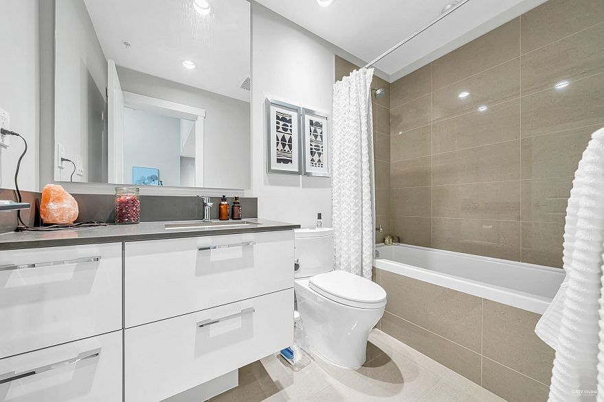 506 5687 Gray Avenue