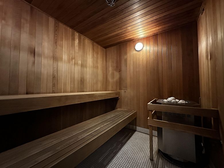 3603 1372 Seymour Street