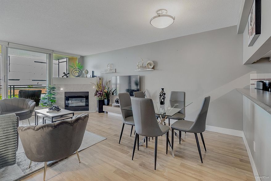415 555 ABBOTT STREET, Vancouver BC V6B 2L2