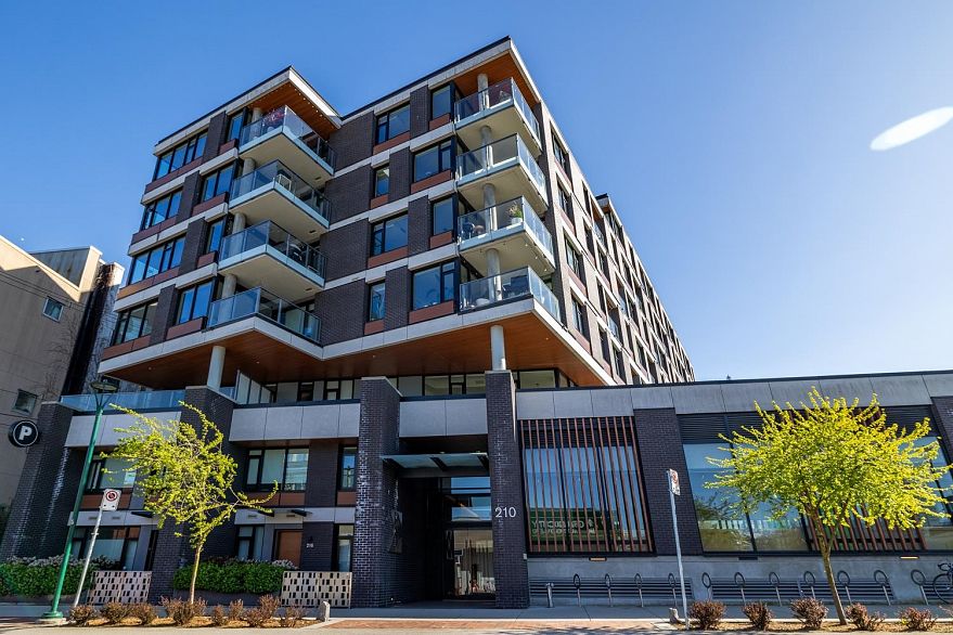706 210 E 5TH AVENUE, Vancouver BC V5T 0K1