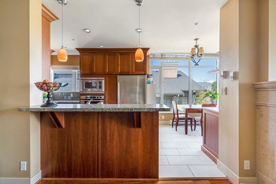 403 4685 Valley Drive