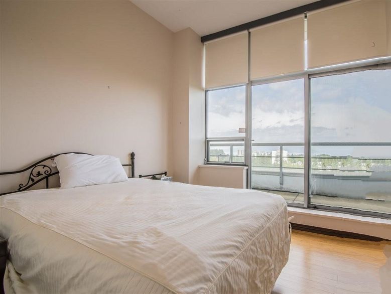 1801 5639 Hampton Place