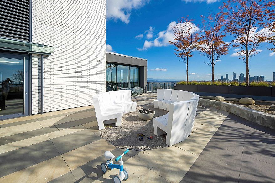 1009 5058 Joyce Street