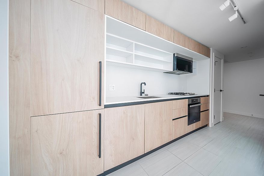 1009 5058 Joyce Street