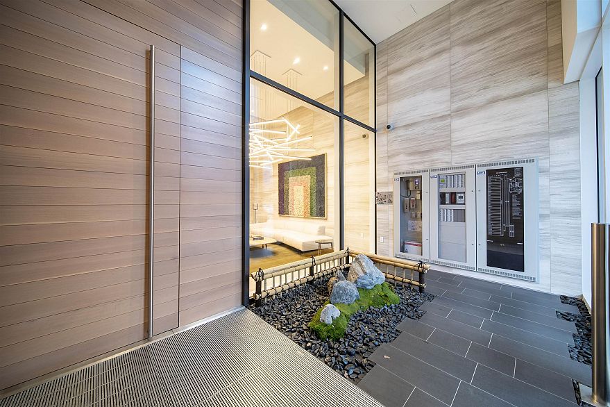 1009 5058 Joyce Street