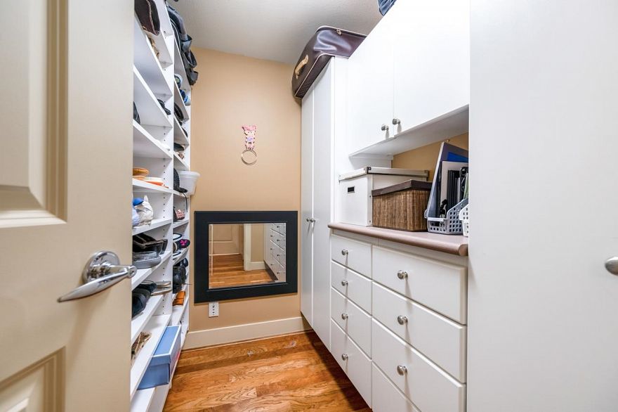 403 4685 Valley Drive