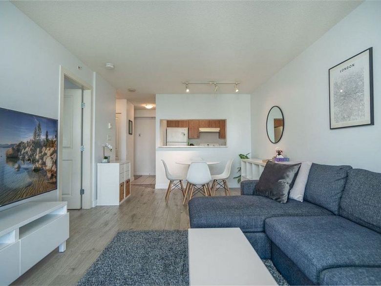 2301 5380 OBEN STREET, Vancouver BC V5R 6H7