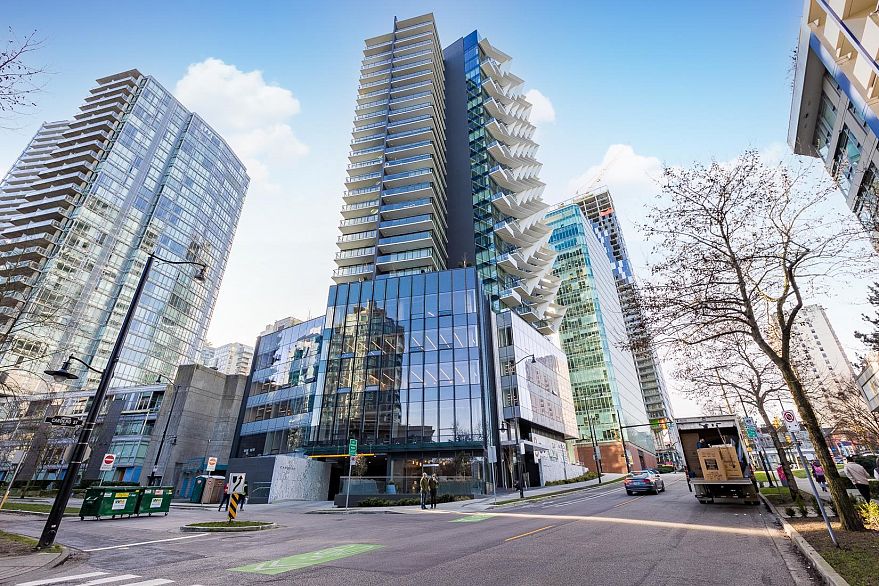 1102 620 CARDERO STREET, Vancouver BC V6G 0C7