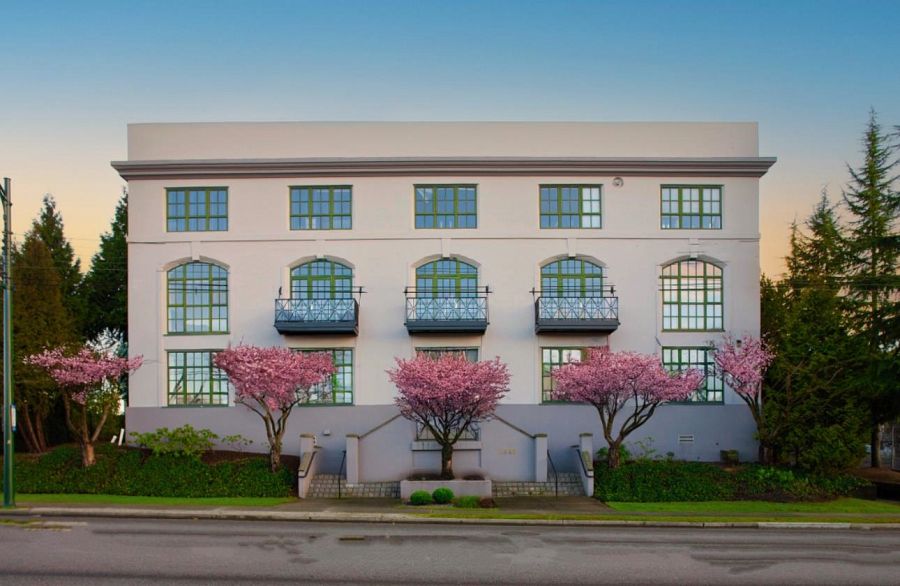 202 4590 EARLES STREET, Vancouver BC V5R 6A2