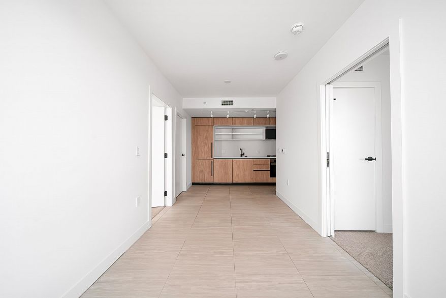 1009 5058 Joyce Street