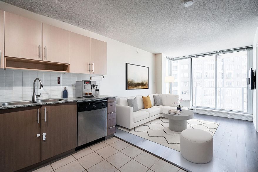 1903 550 TAYLOR STREET, Vancouver BC V6B 1R1