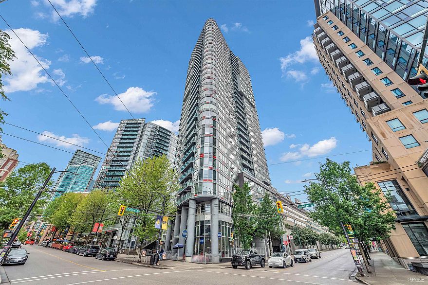 705 233 ROBSON STREET, Vancouver BC V6B 0E8