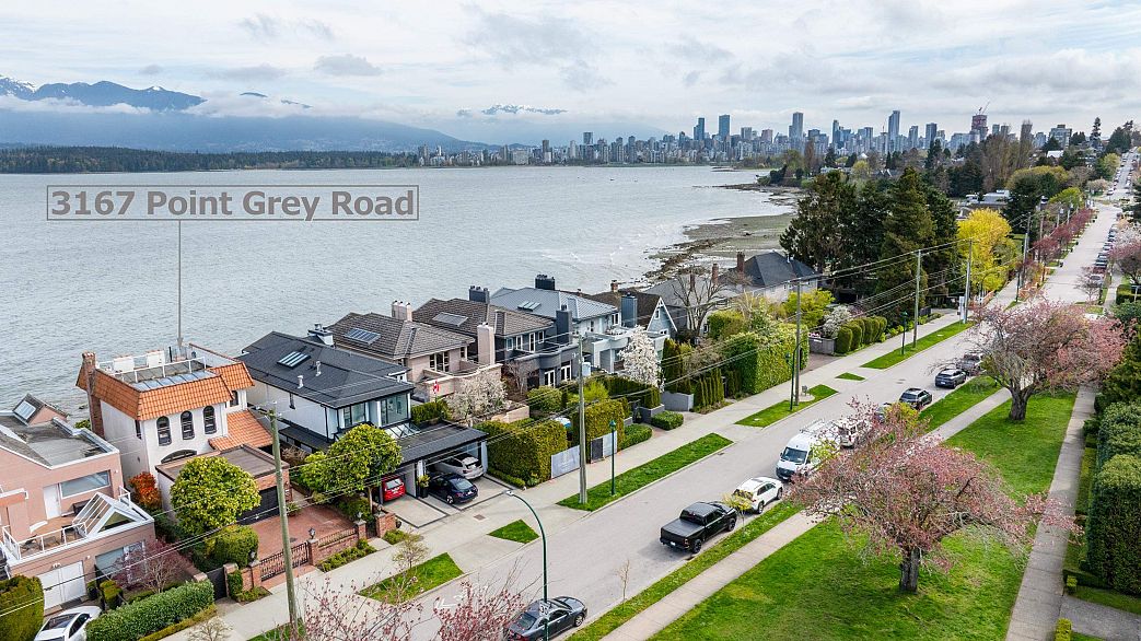 3167 POINT GREY ROAD, Vancouver BC V6K 1B3