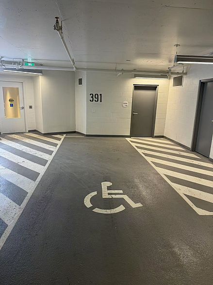 2502 1033 Nelson Street