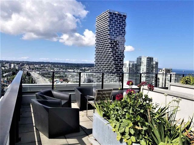 1002 1325 ROLSTON STREET, Vancouver BC V6B 0M2