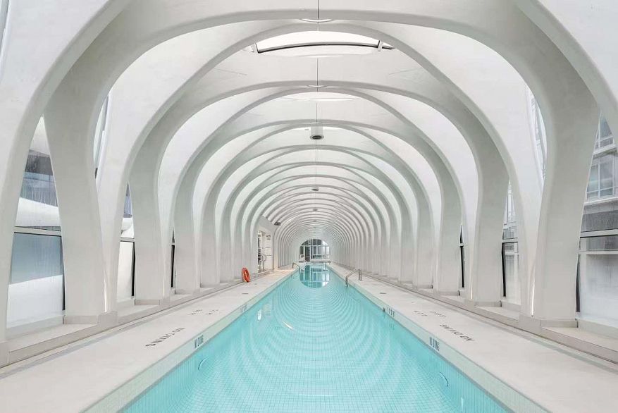 2502 1033 Nelson Street