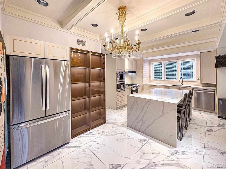 1080 WOLFE AVENUE, Vancouver BC V6H 1V8