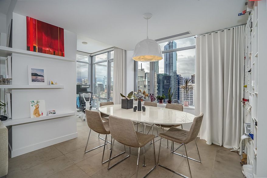 1906 1028 Barclay Street