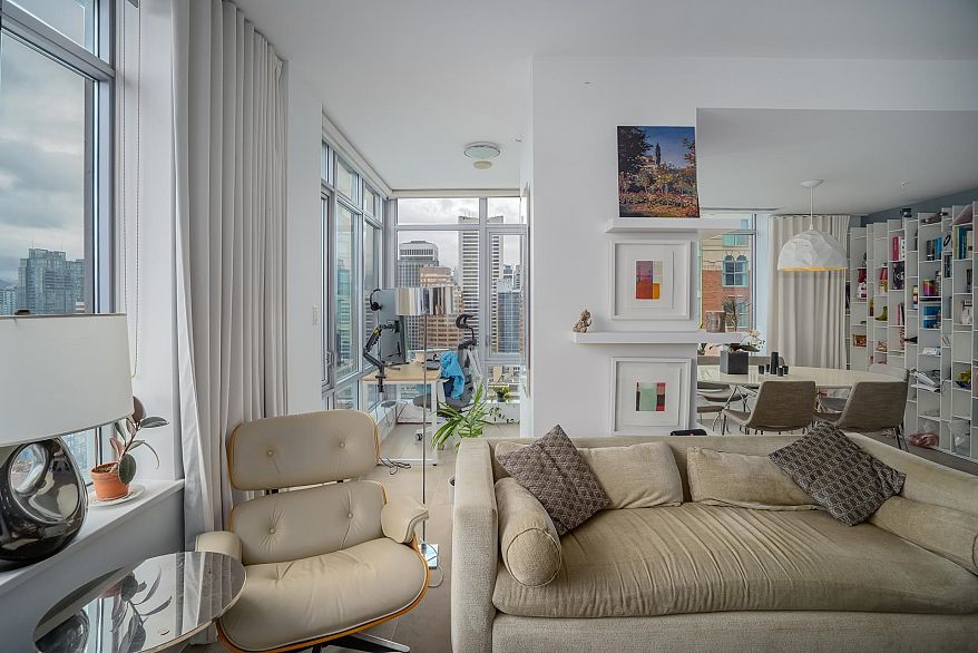 1906 1028 Barclay Street