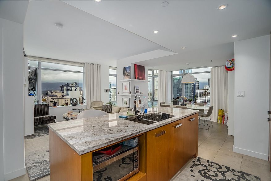 1906 1028 Barclay Street