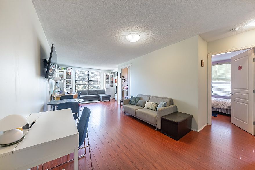 408 5288 Melbourne Street