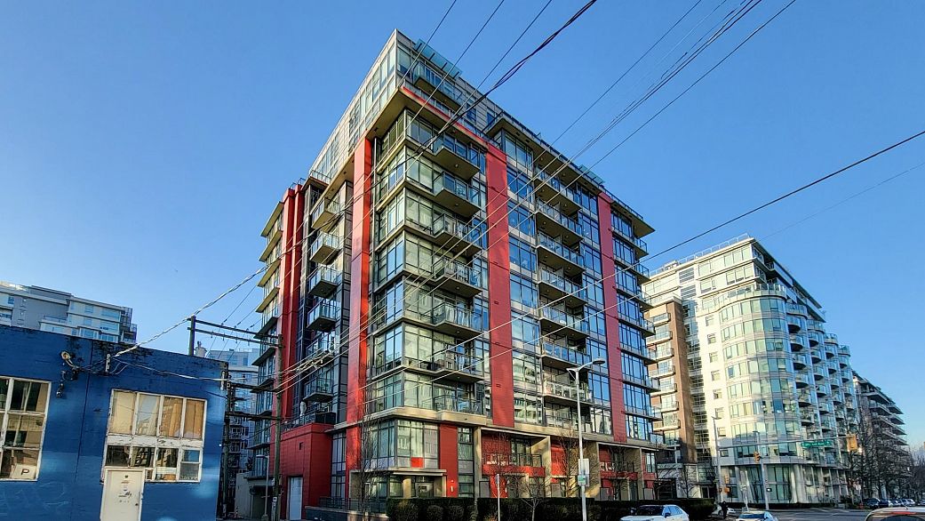 615 38 W 1ST AVENUE, Vancouver BC V5Y 0K3