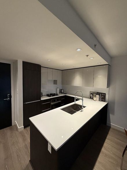 327 1588 E HASTINGS STREET, Vancouver BC V5L 0B8