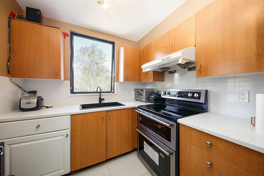 408 5288 Melbourne Street