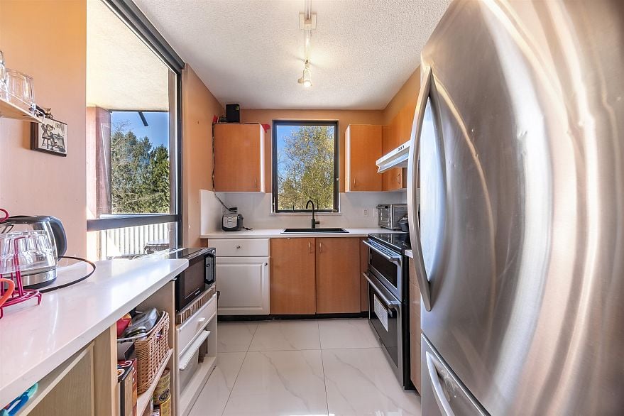 408 5288 Melbourne Street