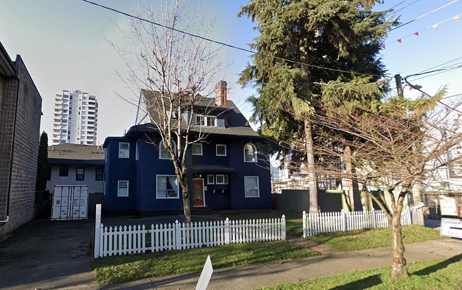 823 BROUGHTON STREET, Vancouver BC V6G 1Z9