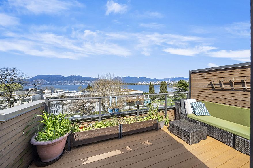 PH5 2410 CORNWALL AVENUE, Vancouver BC V6K 1B8