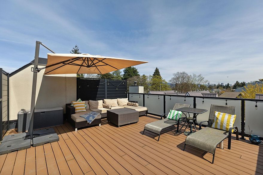 20 3437 W 4TH AVENUE, Vancouver BC V6R 1N7