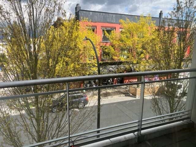 205 3333 Main Street