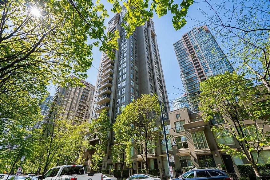 1607 969 RICHARDS STREET, Vancouver BC V6B 1A8