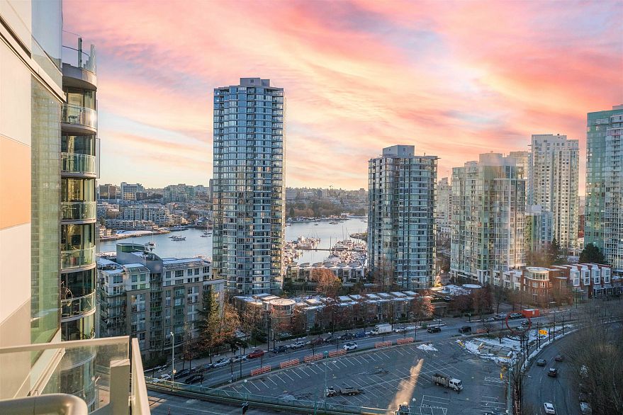 1601 89 NELSON STREET, Vancouver BC V6Z 0E7