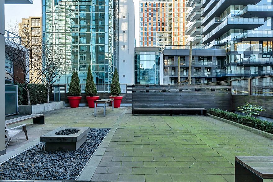 201 1308 Hornby Street