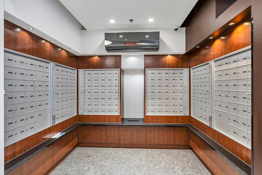 201 1308 Hornby Street