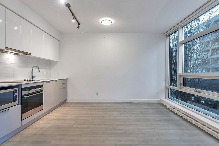 201 1308 Hornby Street