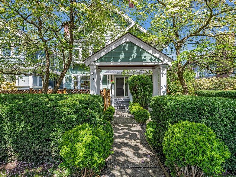 183 W 15 AVENUE, Vancouver BC V5Y 1X8