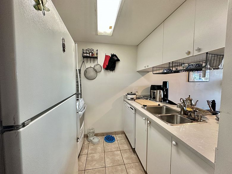 1205 1188 Howe Street