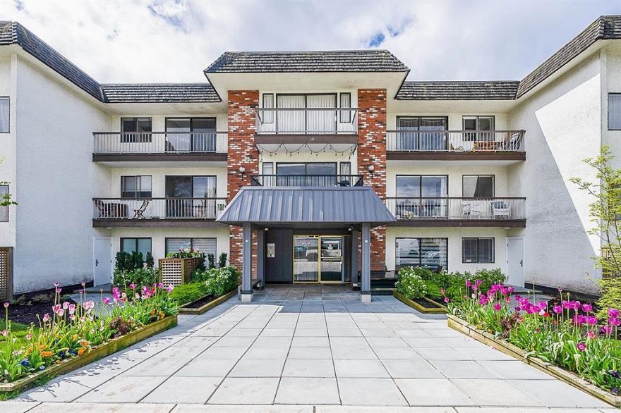 210 2040 CORNWALL AVENUE, Vancouver BC V6J 1E1