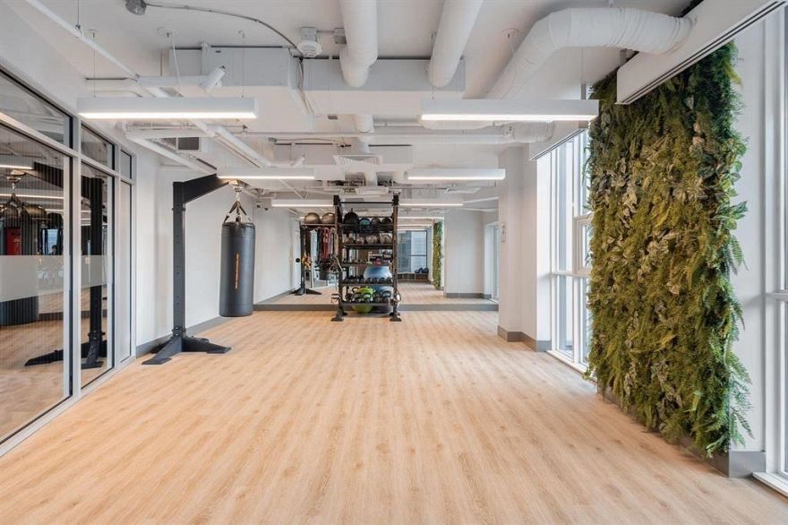 807 3430 E Kent Avenue South