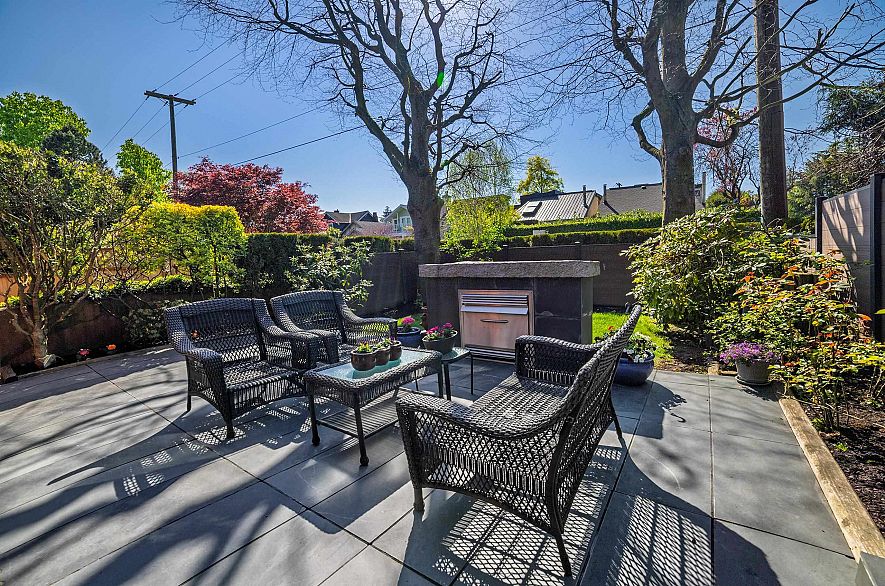 1304 MAPLE STREET, Vancouver BC V6J 3R9