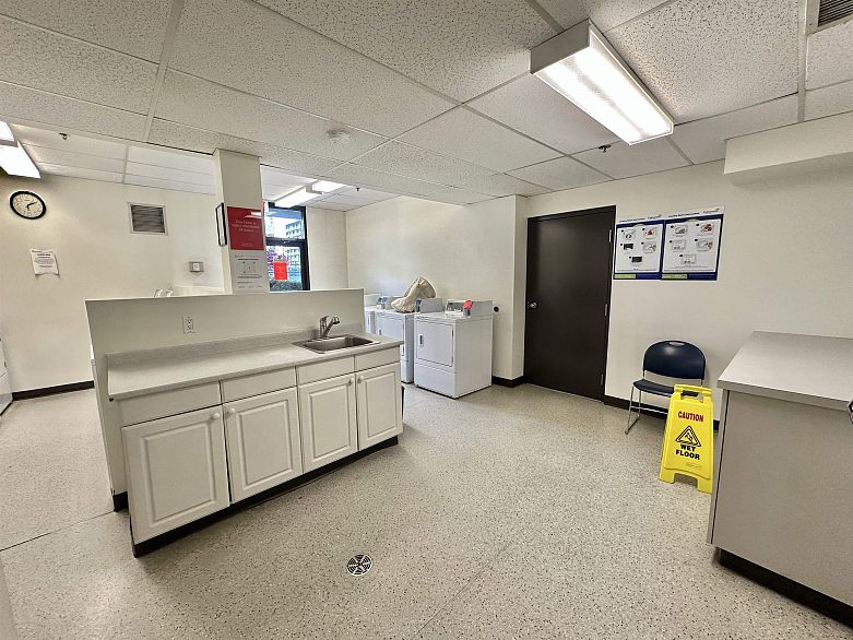 1205 1188 Howe Street