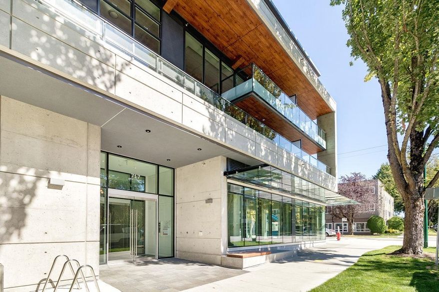 402 717 W 17TH AVENUE, Vancouver BC V5Z 1V1