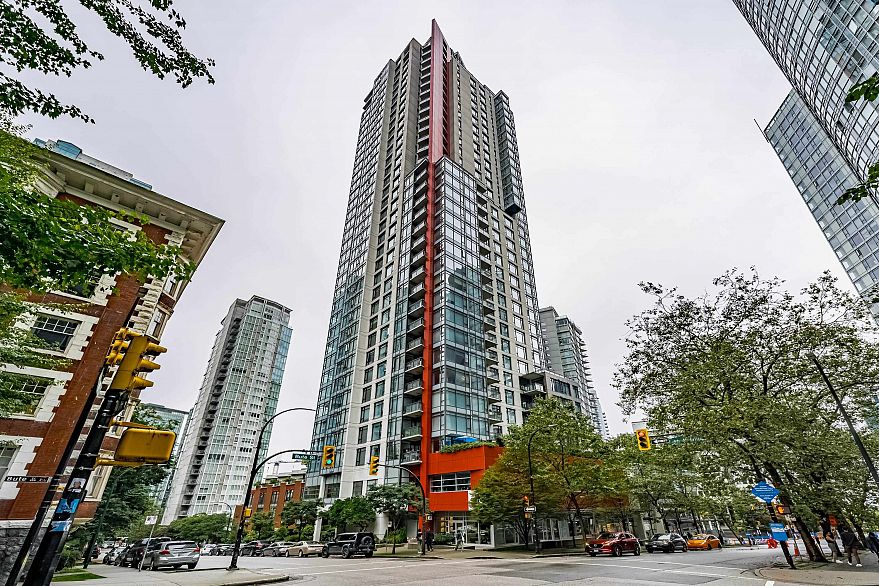 404 1211 MELVILLE STREET, Vancouver BC V6E 0A7
