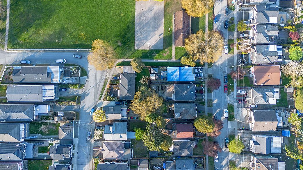 5347 Mckinnon Street